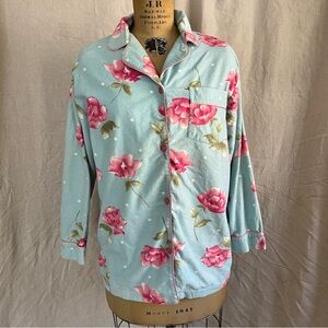 2/$20 Vintage Studio by Erika Taylor Women’s Rose Print Flannel Pajama Top Small